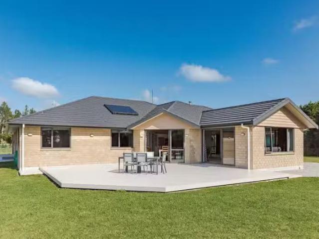 House for sale in Fairdown, West Coast