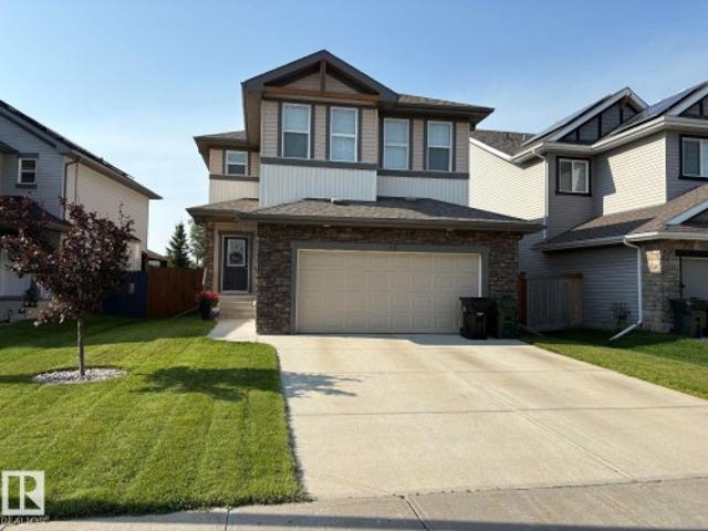House for sale in Spruce Grove, Alberta
