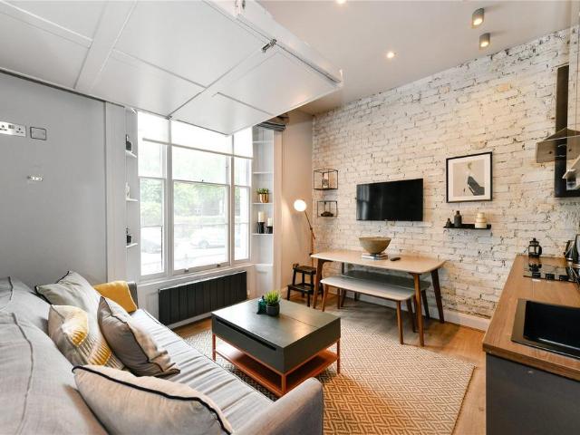 Apartment for rent in London Borough of Camden, Greater London