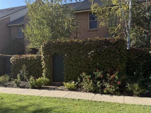 Townhouse for rent in Griffith, Australian Capital Territory
