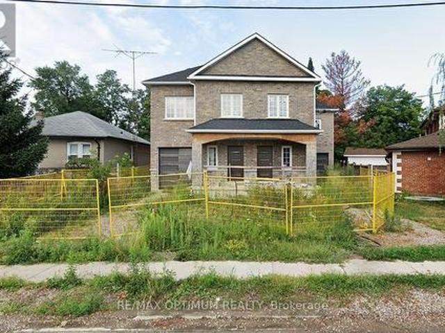 House for sale in Brampton, Golden Horseshoe