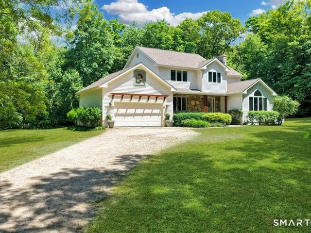 House for sale in North Stonington, Connecticut