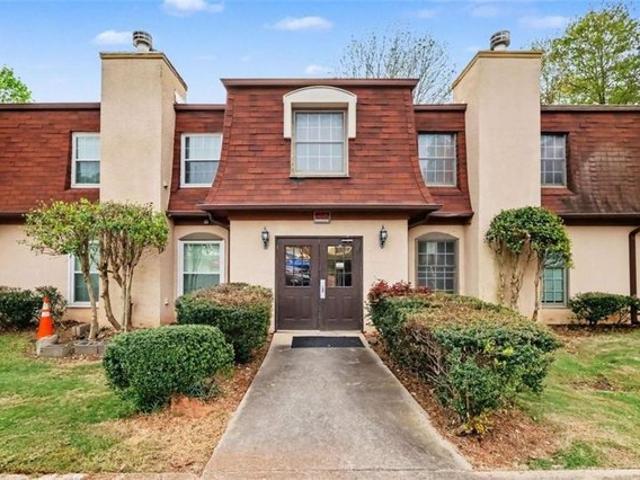 Condo for sale in Lithonia, Georgia