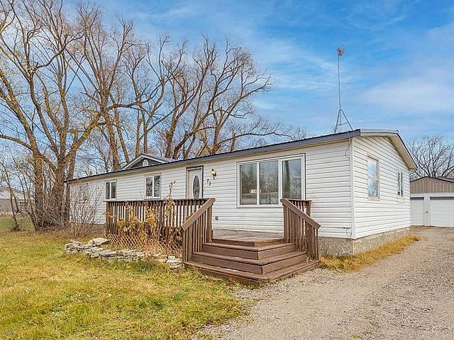 House for sale in Steinbach, Manitoba