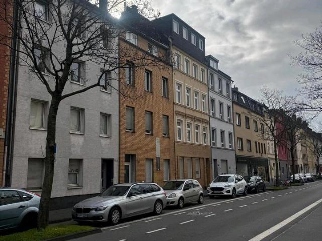 Wohnung kaufen in Brück, Köln