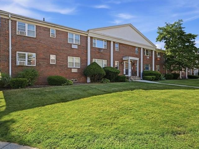 Condo for sale in Hampden, Massachusetts