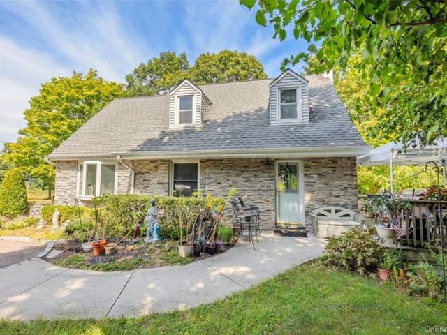 House for sale in Selden, Town of Brookhaven