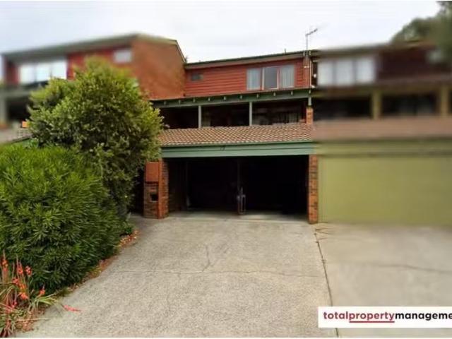 Condo for rent in Woden, Australian Capital Territory