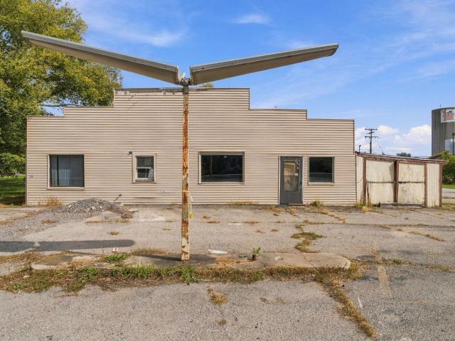 Commercial for sale in Croswell, Sanilac County