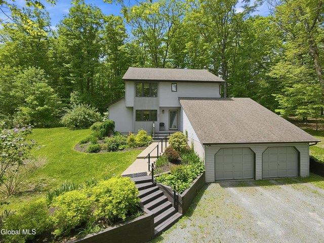 House for sale in Brainard, New York
