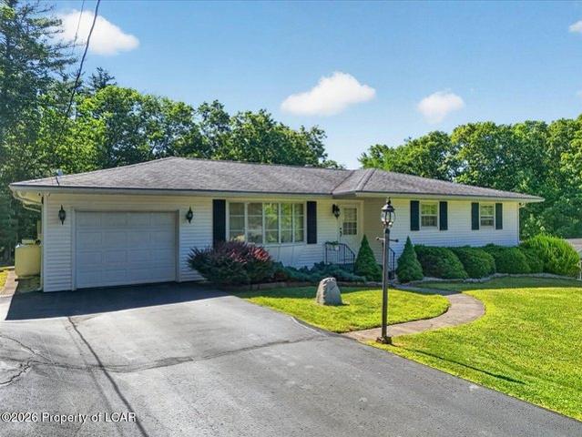 House for sale in Hunlock Creek, Pennsylvania