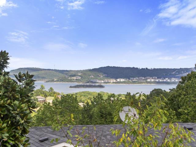 House for sale in Blue Eye, MO, Stone County