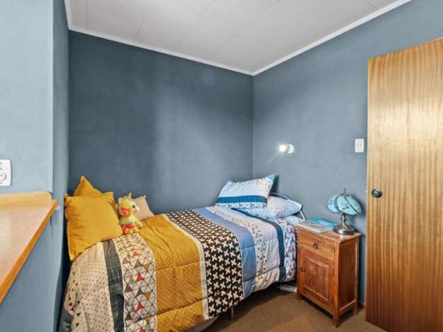 House for sale in Otakou