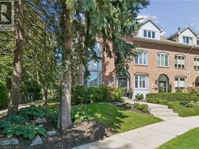 House for sale in Oakville, Ontario
