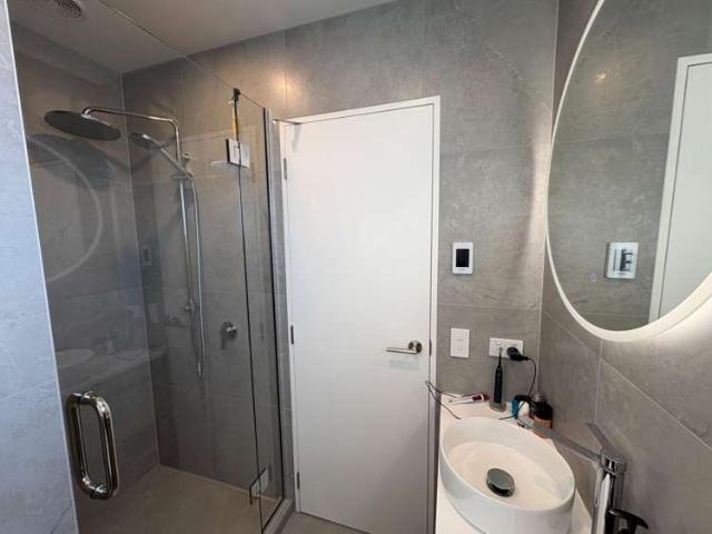 Townhouse for rent in Saint Albans, Canterbury