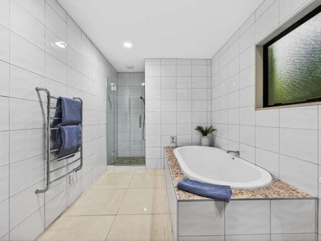 House for sale in Whangaparaoa