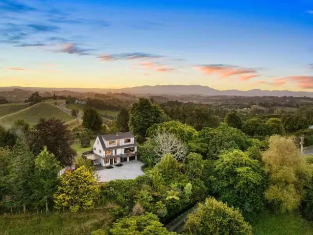 House for sale in Whakamarama, Bay Of Plenty