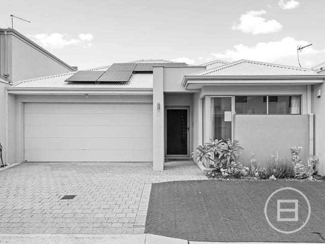 Villa for sale in Stirling, Western Australia