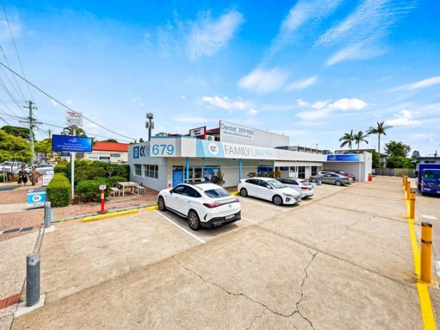 Office for rent in Toombul, Queensland