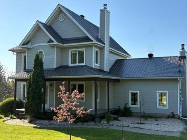 House for sale in Saint-félix-de-kingsey, Quebec
