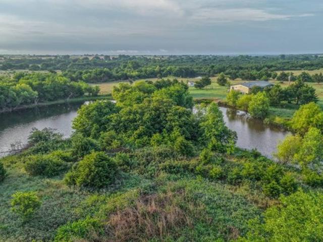 Farm for sale in Perry, Oklahoma
