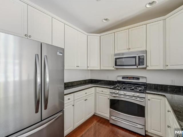 Condo for sale in Hudson, New Jersey