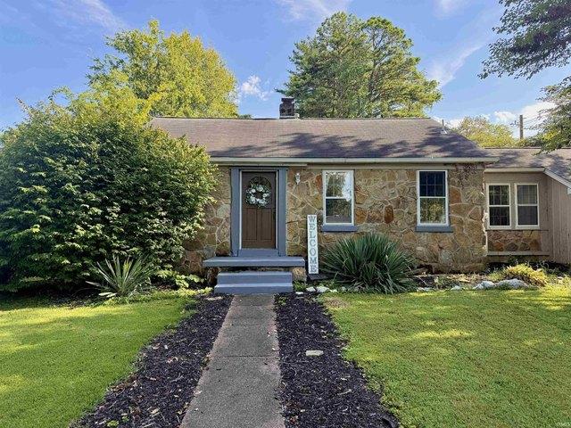 House for sale in Evansville, Indiana