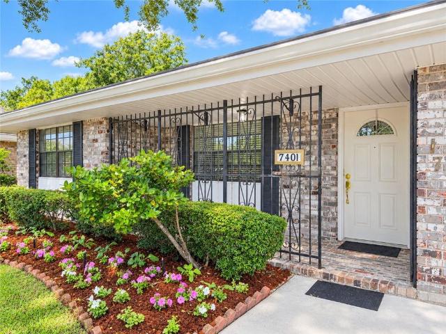 House for sale in Harahan, Jefferson Parish
