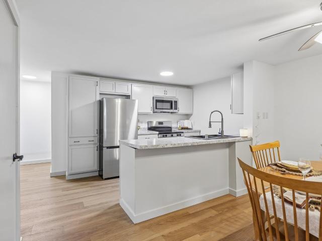 Condo for sale in Northbrook Village Condominiums, Middleton