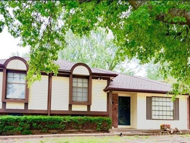 House for sale in Grandview, Missouri