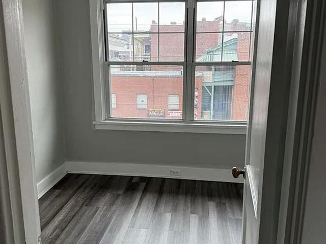Apartment for rent in Pittsburg, Pennsylvania