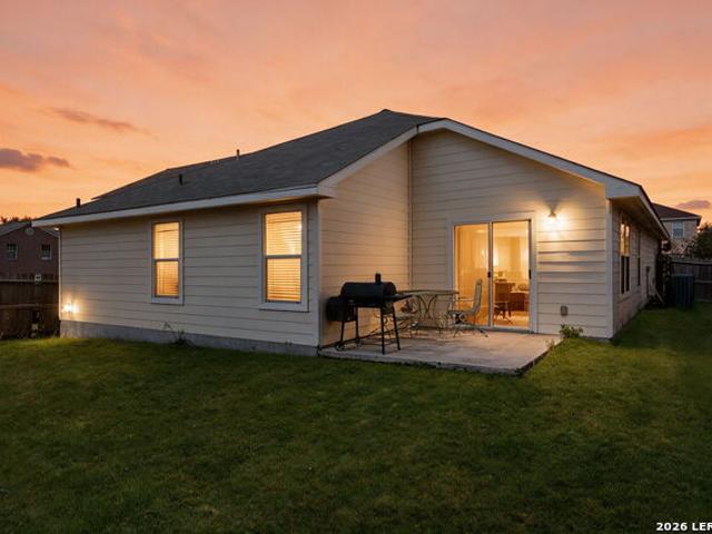 House for sale in Autumn Run, Converse