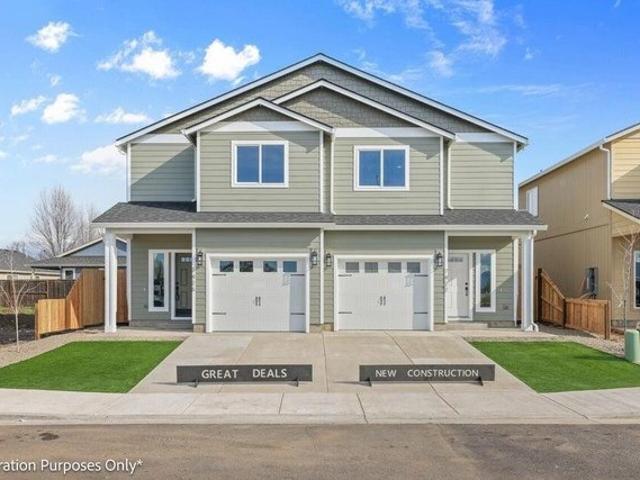 Townhouse for sale in Oregonia