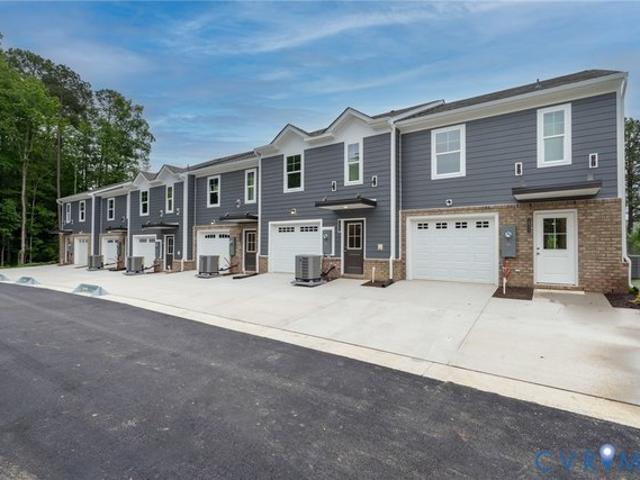Condo for sale in Virginia