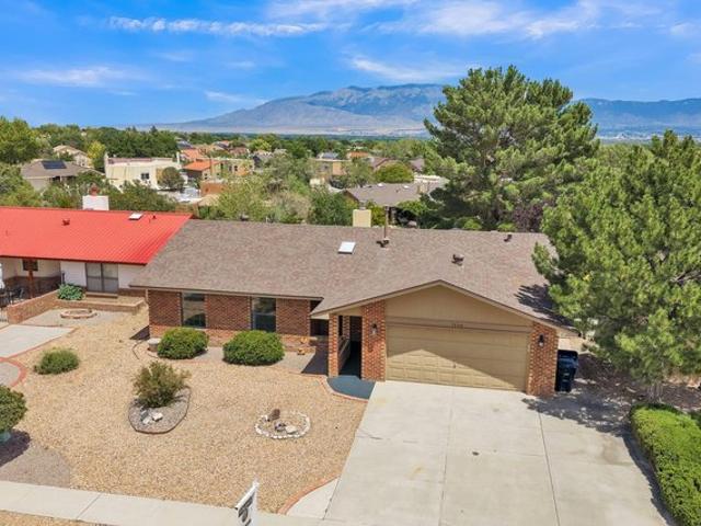 House for sale in New Mexico