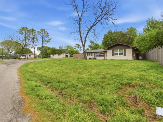 House for sale in Hunt, Texas