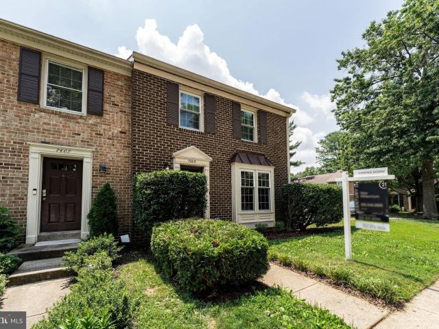Townhouse for sale in Annandale