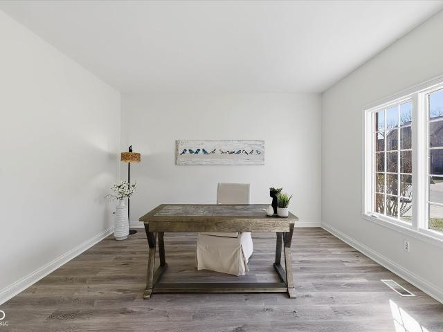 House for sale in Rainbow Highlands, Lawrence