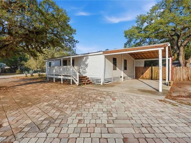 House for sale in Labelle, Florida