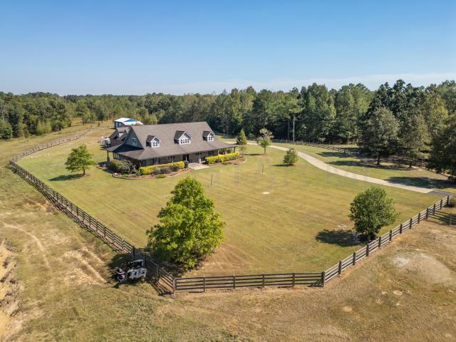 House for sale in Maben, Clay County