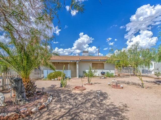 House for sale in Palm Springs, Apache Junction