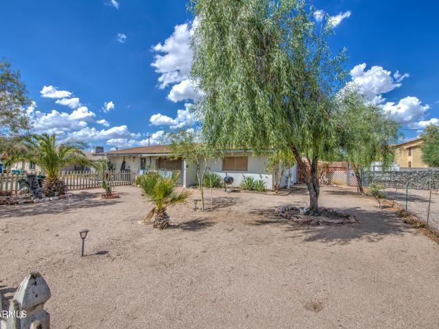 House for sale in Palm Springs, Apache Junction
