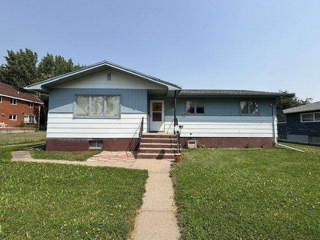 House for sale in Shelby, Montana