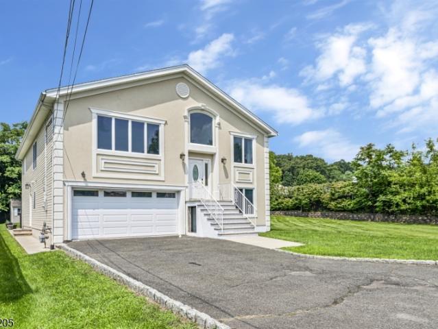 House for sale in Boonton, New Jersey