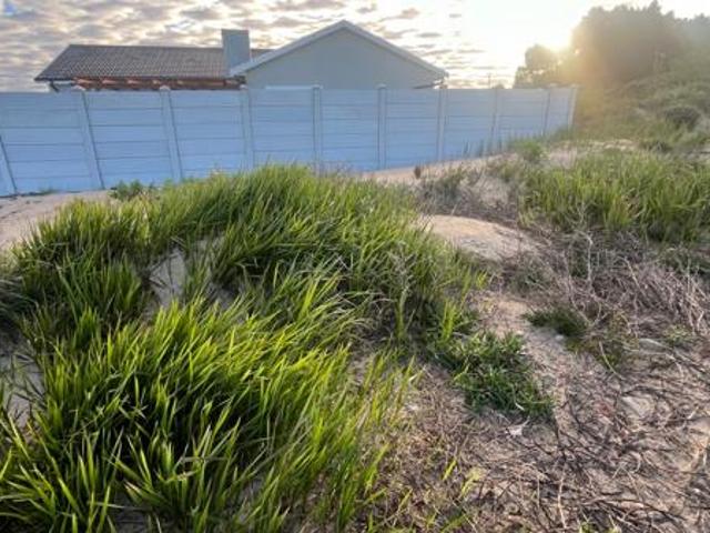 Land for sale in Cape St Francis, Eastern Cape
