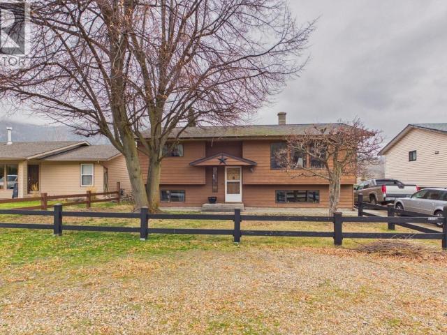 House for sale in Okanagan Falls, British Columbia