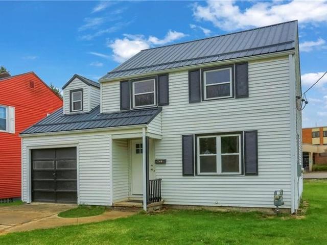 House for sale in Ellwood City, Pennsylvania