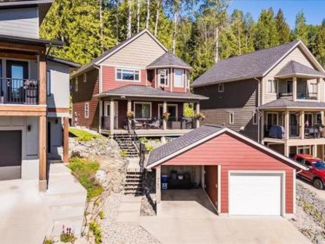 House for sale in Rossland, British Columbia