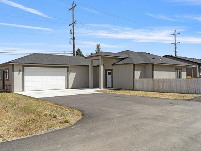 House for sale in Connell, Washington