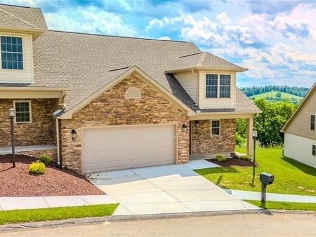 Condo for sale in Belle Vernon, Pennsylvania